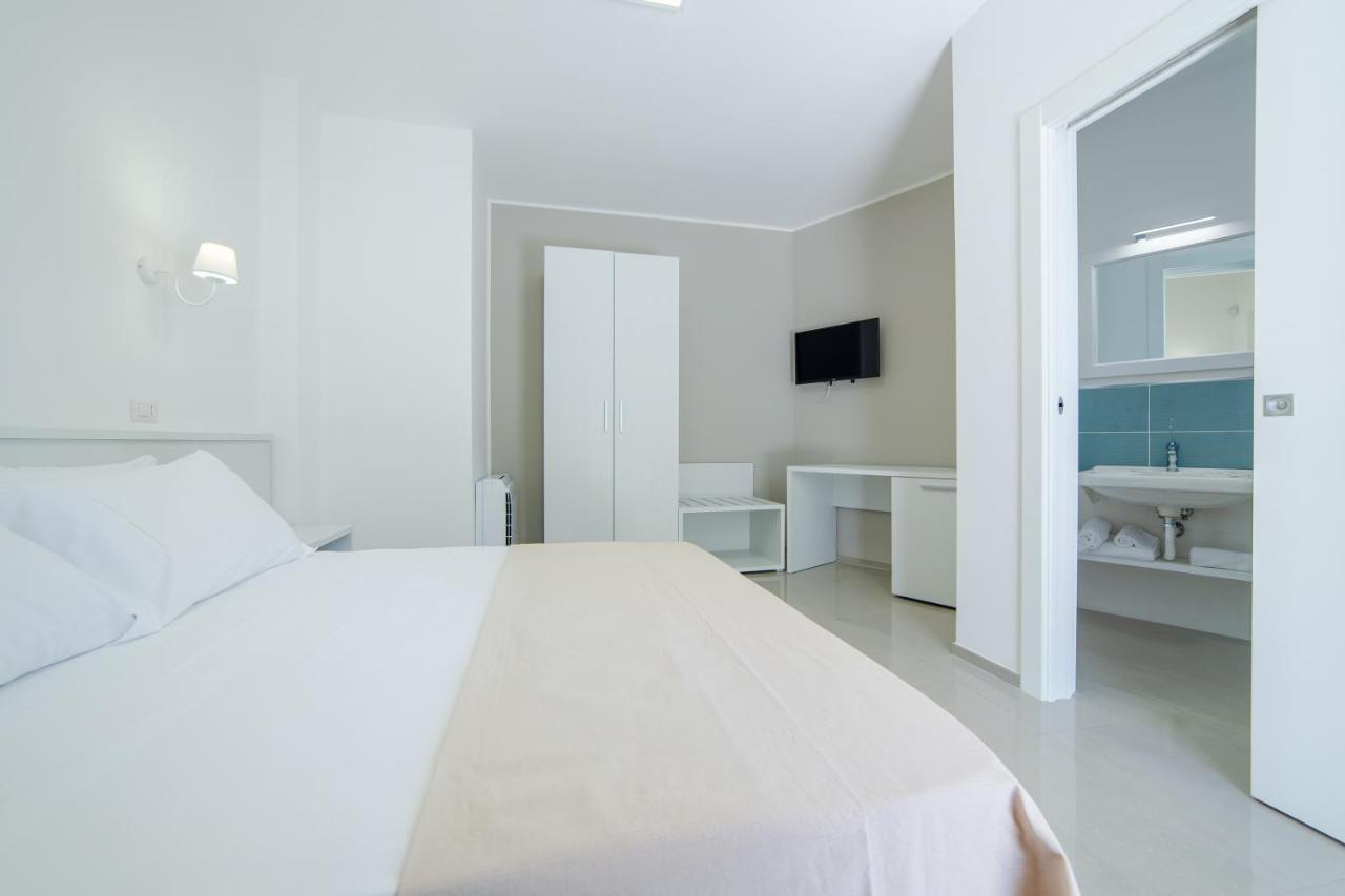 Smart Hotel Ugento Torre San Giovanni Ugento Exterior foto