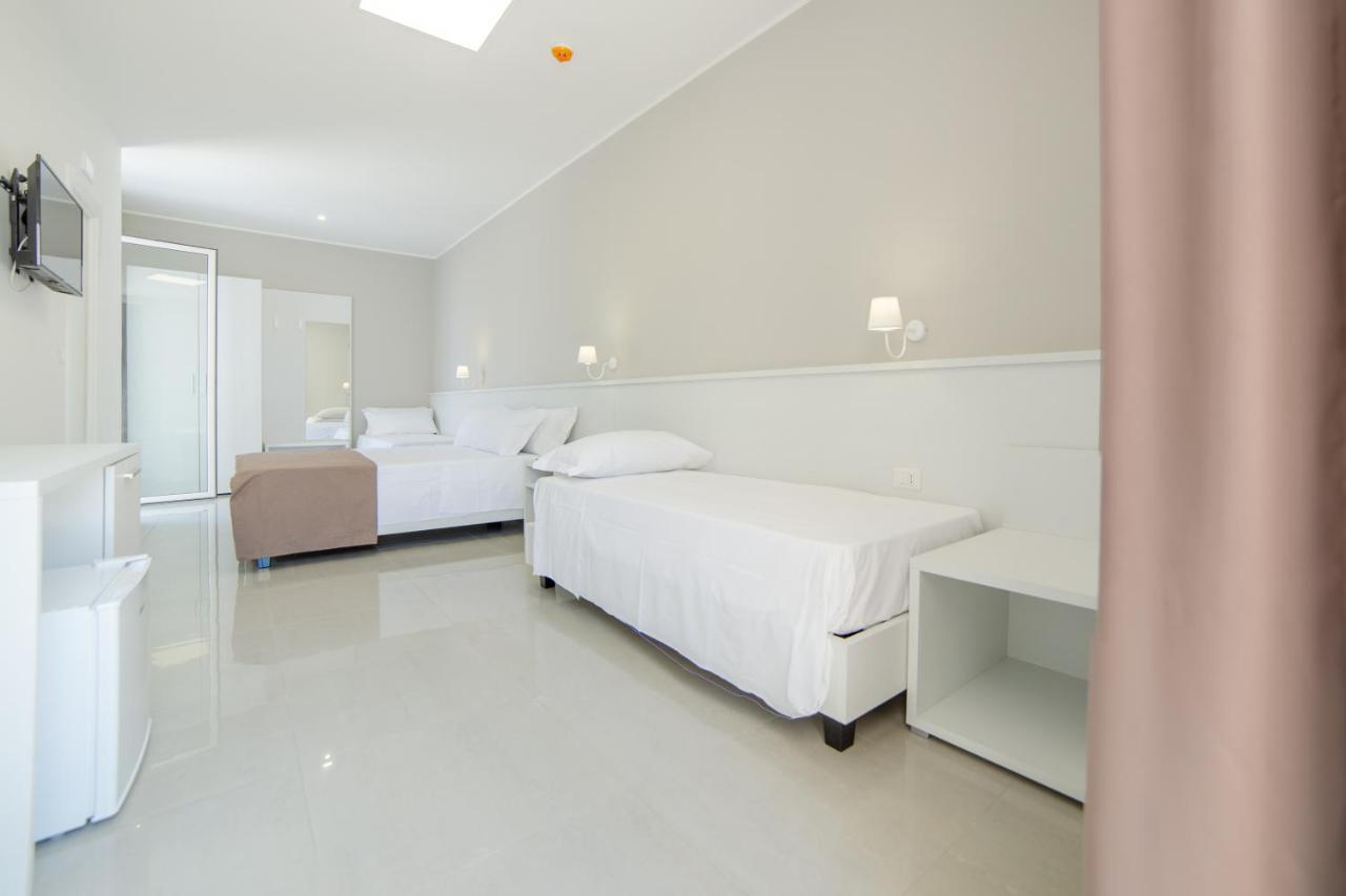 Smart Hotel Ugento Torre San Giovanni Ugento Exterior foto
